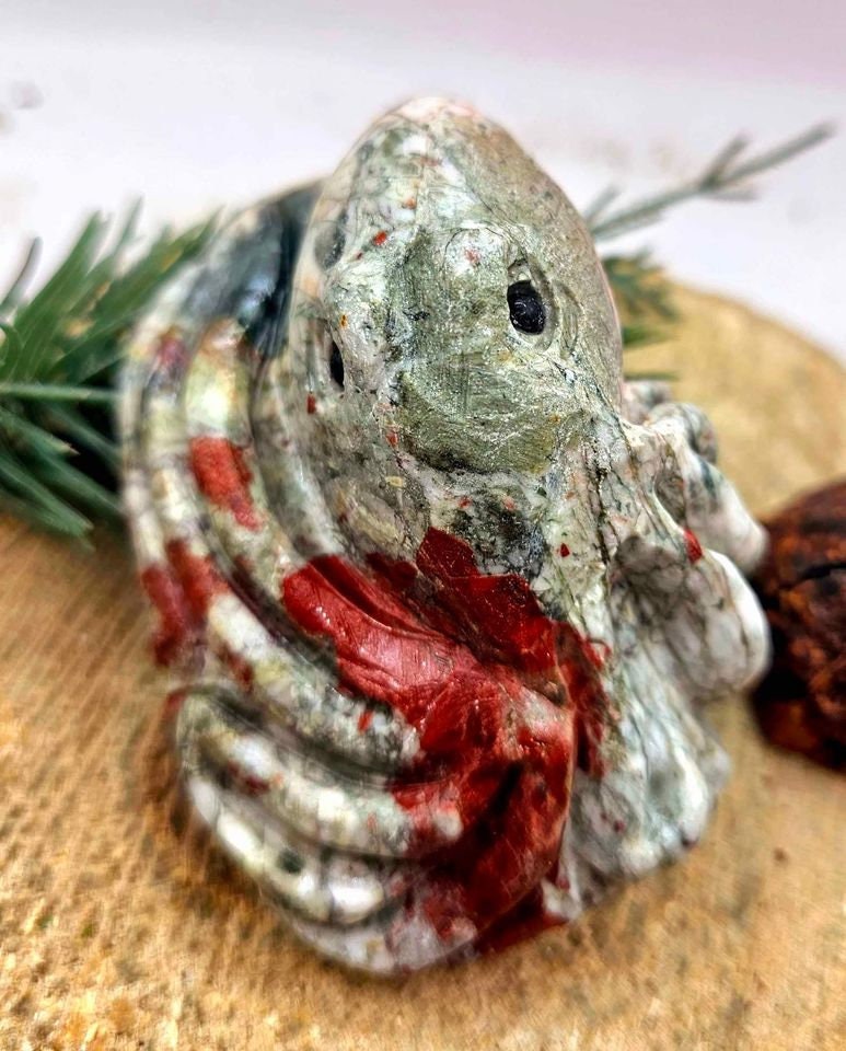 Nature Blood Stone Hand Carved 3.5" Big Octopus Figure