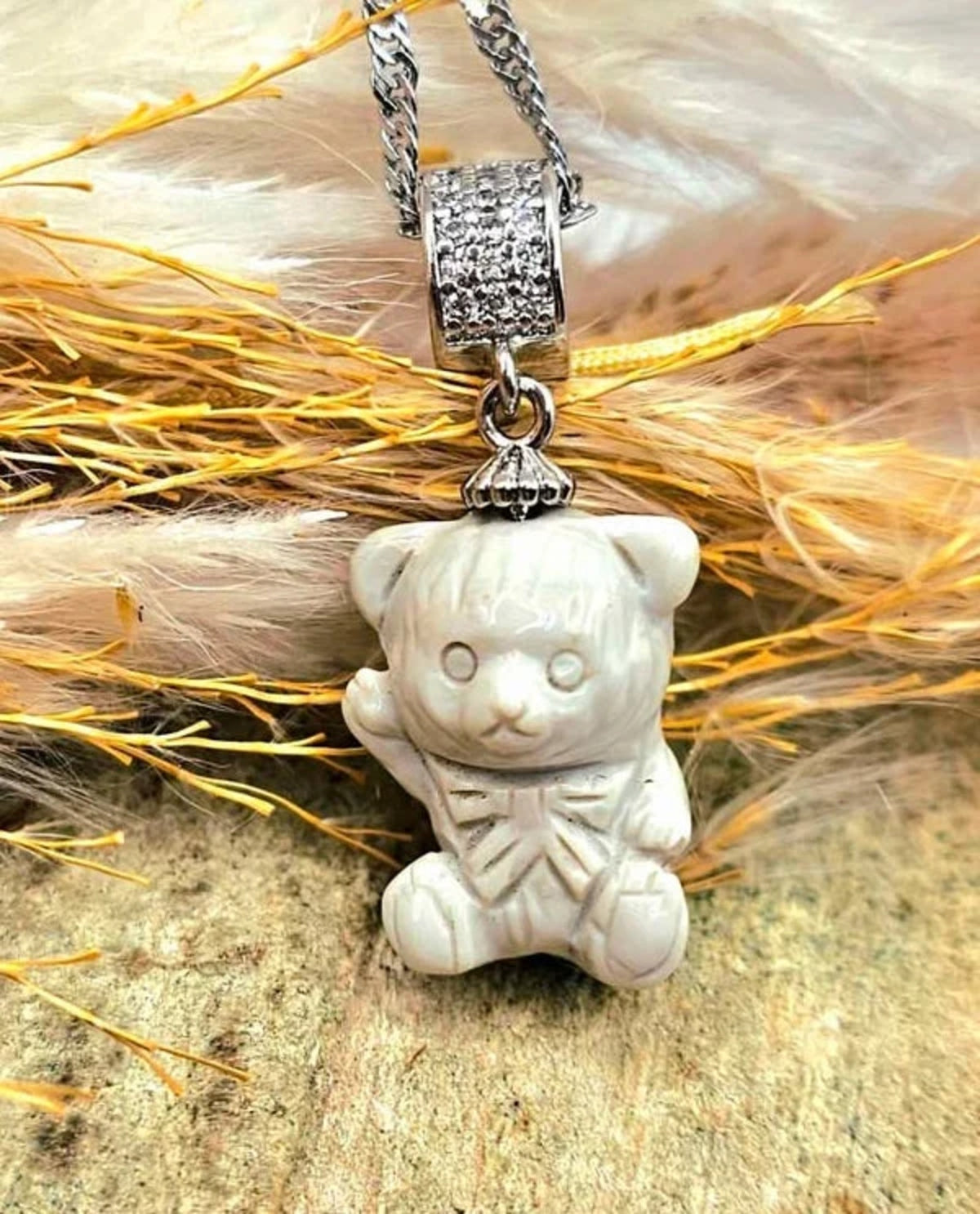 Natural Alashan Agate Hand Carved Bear Pendant Necklace HD