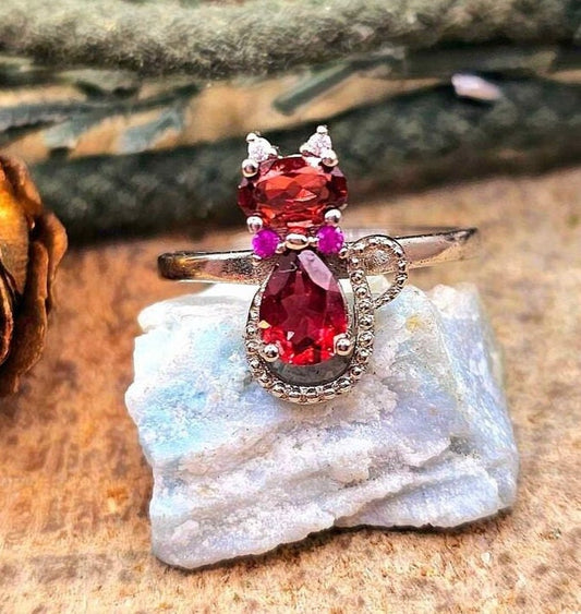 Adorable Nature Red Garnet Gemstone Elegant Cat With Bow S925 Adjustable Ring