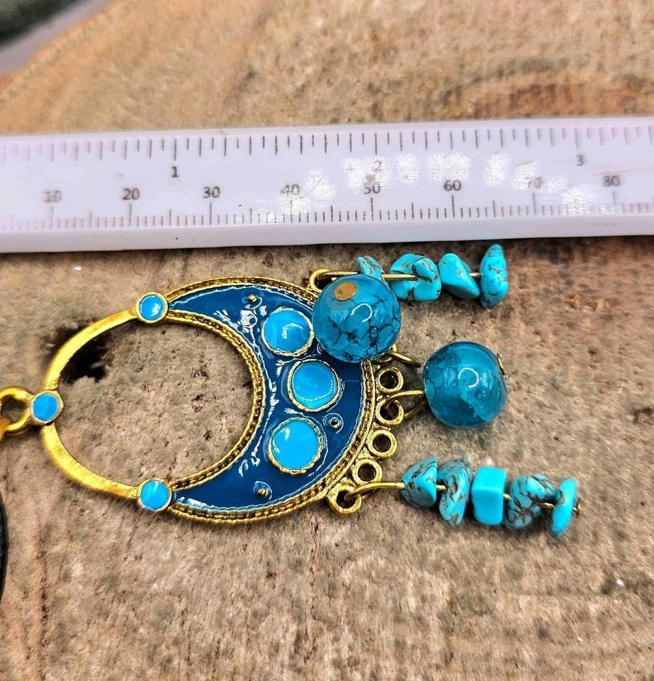 2pcs Turquoise Howlite Pendant And Chunky Cuff Bracelet Set
