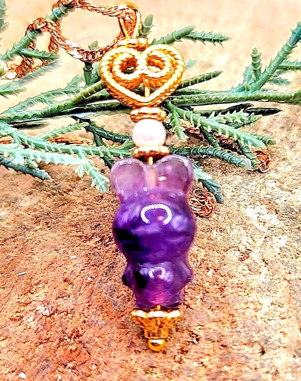 Beautiful Nature Amethyst Hand Carved Sleeping Rabbit Gold Accent Pendant Necklace