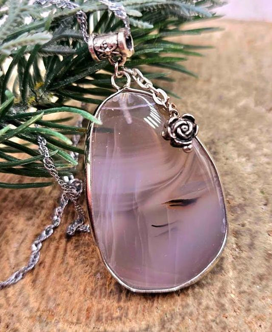 Nature Gray Agate Slice Rose Charm Big Pendant Necklace