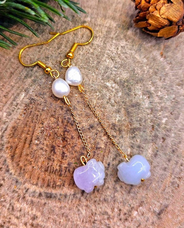Nature Jade Hand Carved Blessing Pigs Flashy Pearl Dangle Earring