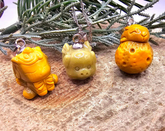 Nature Alashan Agate Cute Animals Pendant Necklace