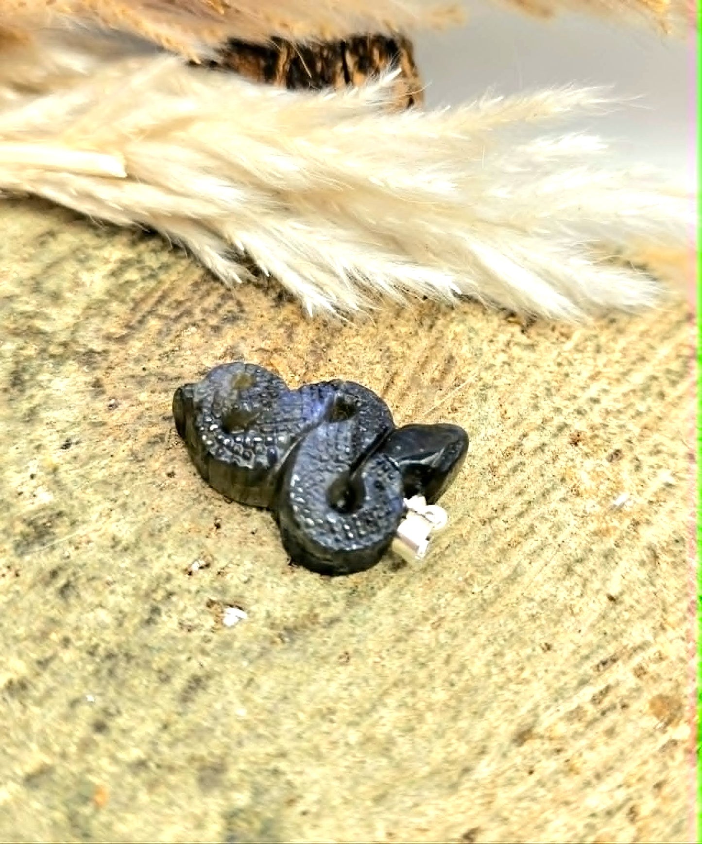 Nature Labradorite Carved Flashy Snake Pendant Necklace
