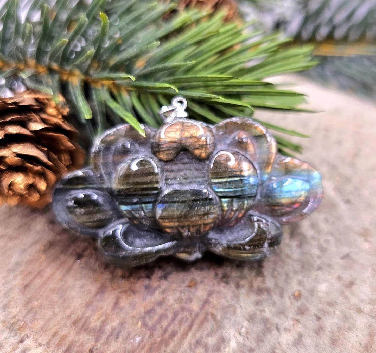 Nature Labradorite Carved Flashy Big Blossom Lotus Pendant Necklace