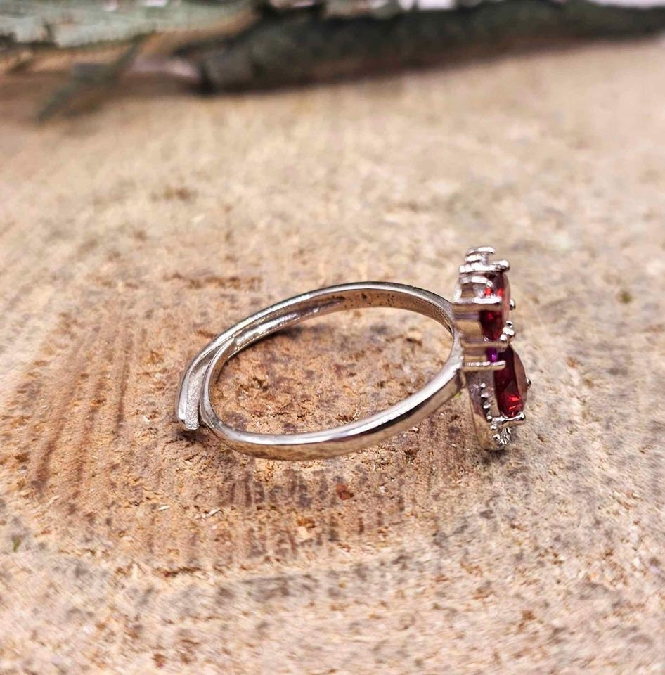 Adorable Nature Red Garnet Gemstone Elegant Cat With Bow S925 Adjustable Ring