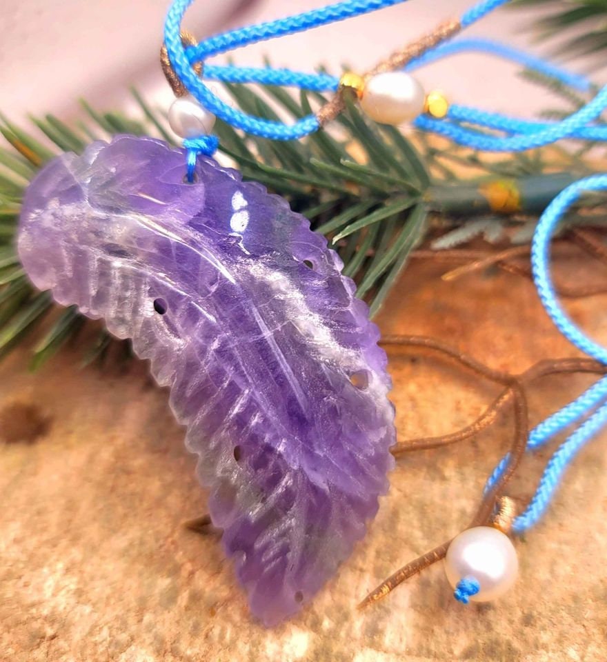 Beautiful Nature Fluorite Carved Purple leaf 2.2" Pendant Necklace