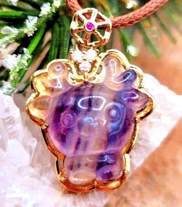 Nature Rainbow Fluorite Carved Deer Gold Wrapped Pendant Necklace