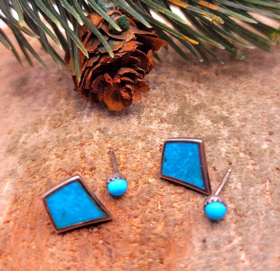 Beautiful 2 Pairs Of Nature Turquoise Diamond & Round Earstuds