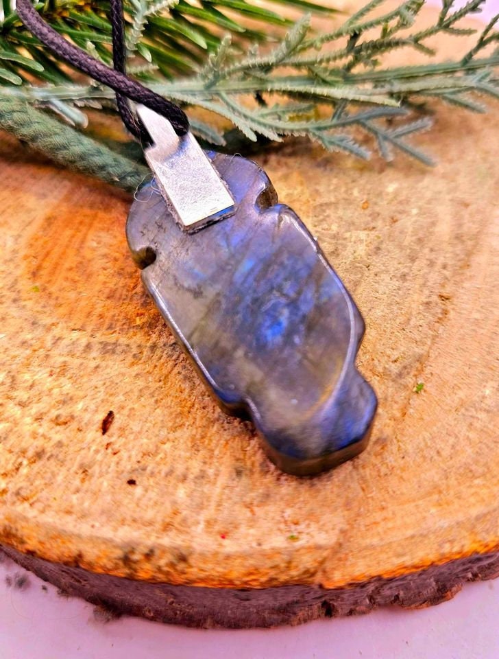 Nature Labradorite Carved Evil Shield Pendant Necklace
