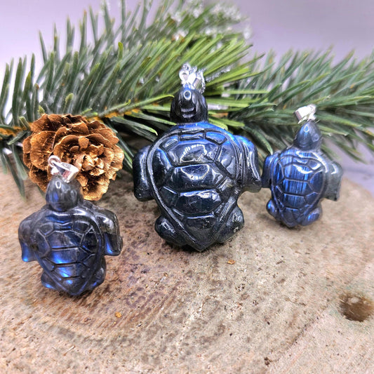 Nature Labradorite Carved Big Sea Turtle  Pendant Necklace