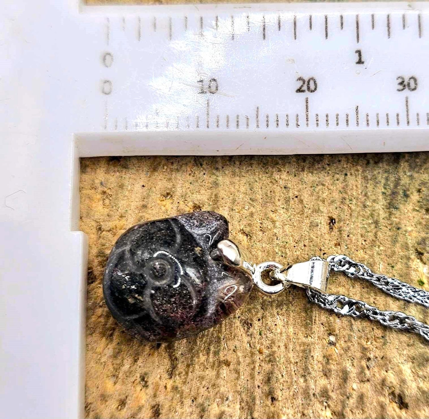 Nature Garden Quartz Hand Carved Cute Cat Pendant Necklace