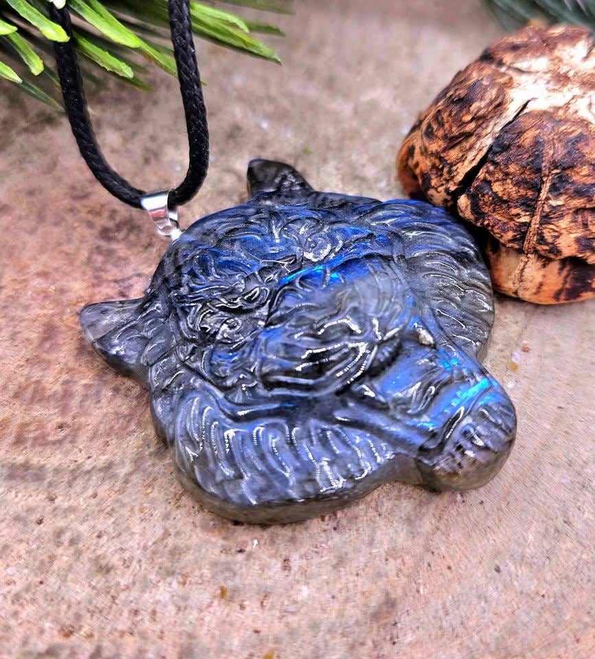 Nature Labradorite Flashy Powerful Tiger Pendant Necklace
