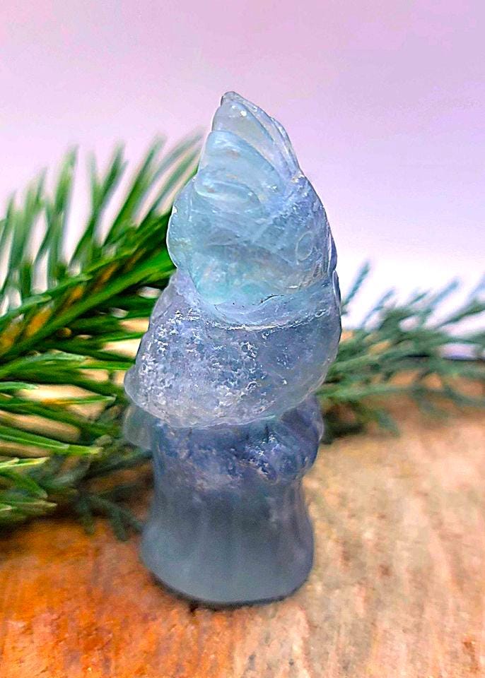 Beautiful Nature Rainbow Fluorite Hand Carved Woodpecker On Tree Stump Figure
