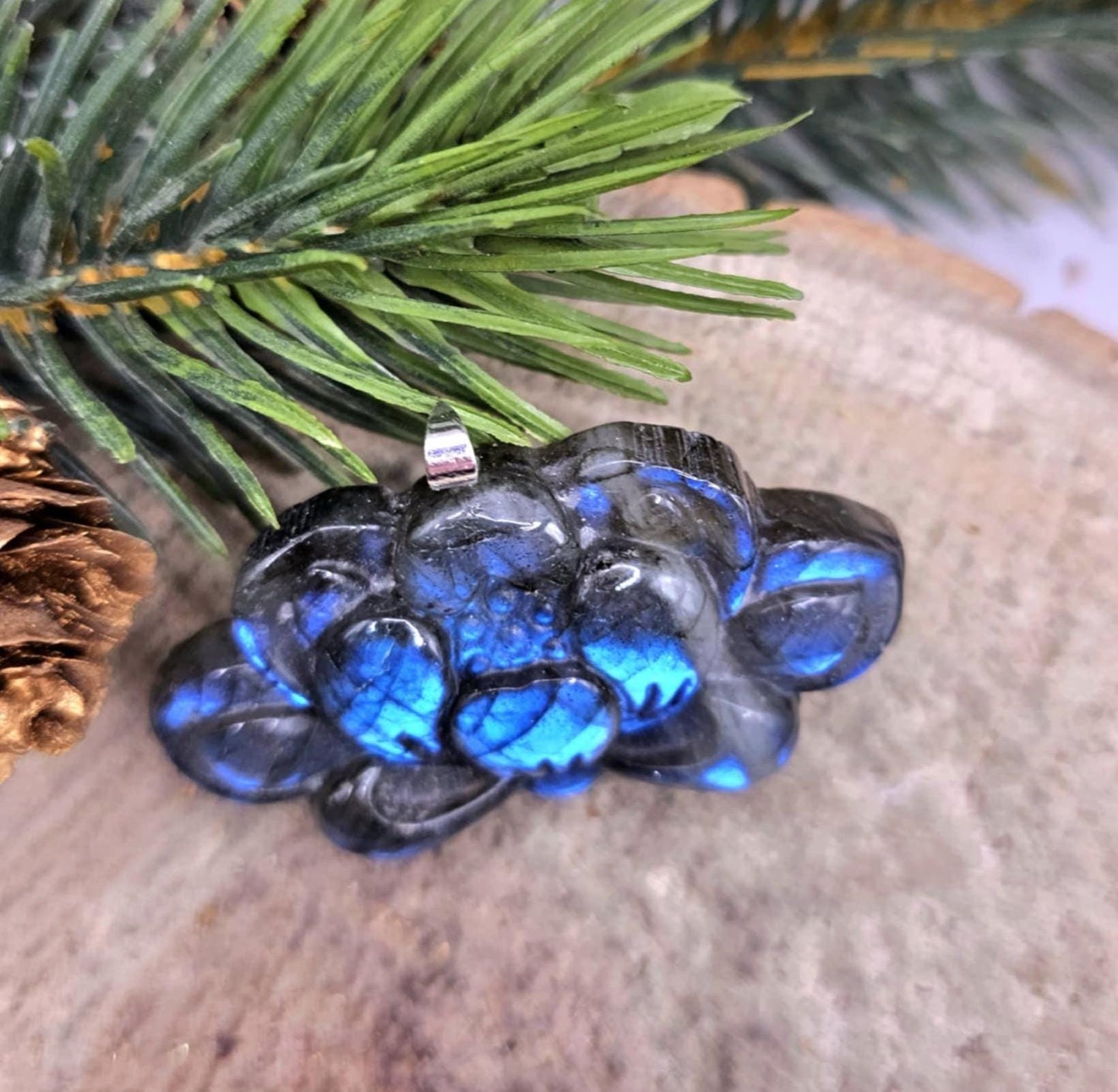 Nature Labradorite Carved Flashy Big Blossom Lotus Pendant Necklace