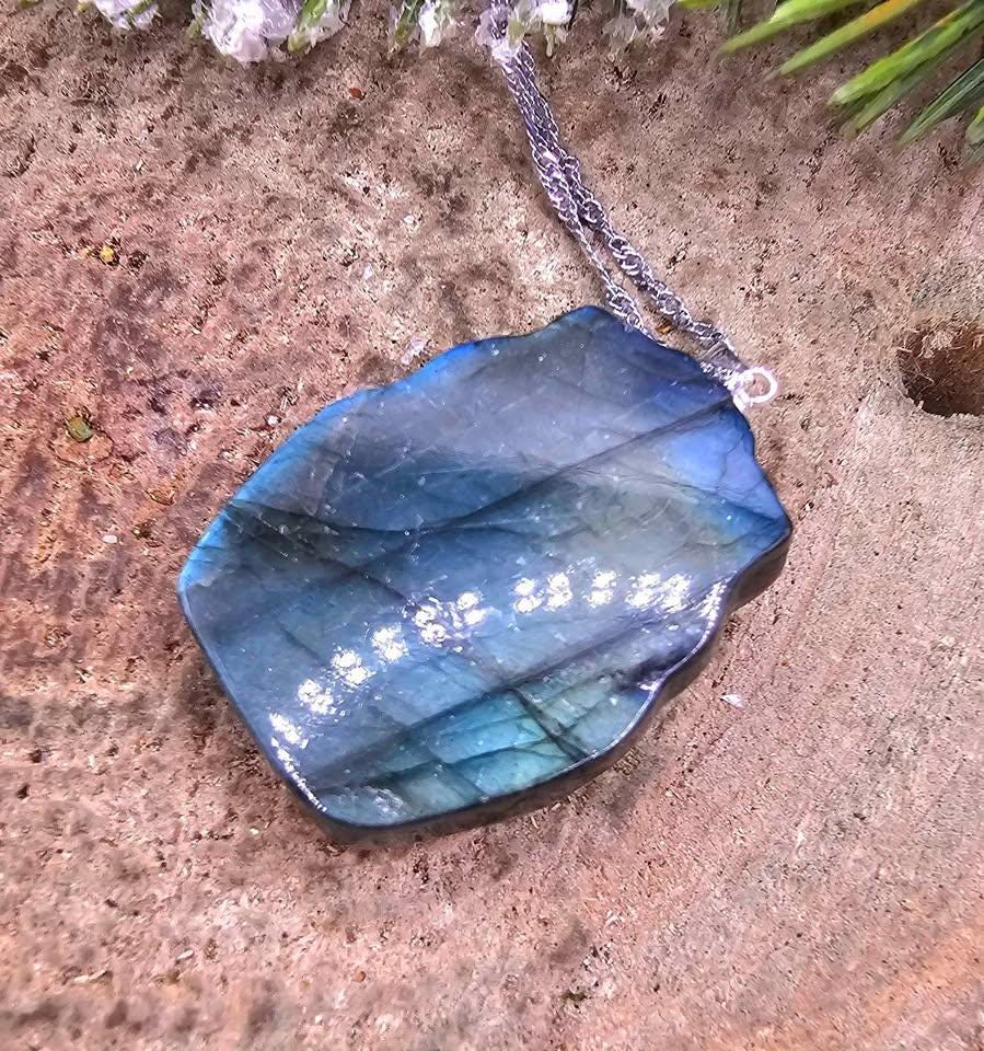 Nature Labradorite Carved Flashy Nine Tail Fox Pendant Necklace