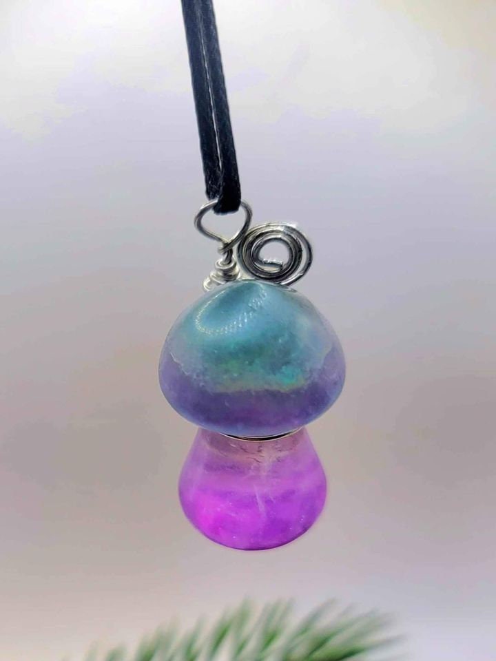 Beautiful Nature Rainbow Fluorite Hand Carved Mushroom Pendant Necklace