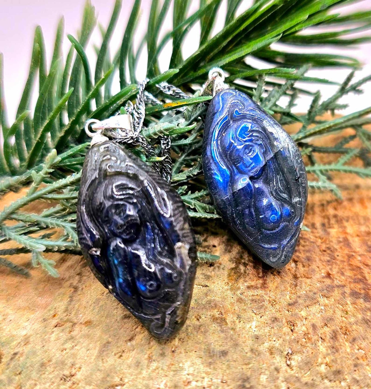 Nature Labradorite Carved Flashy Origin Of Life Pendant Necklace