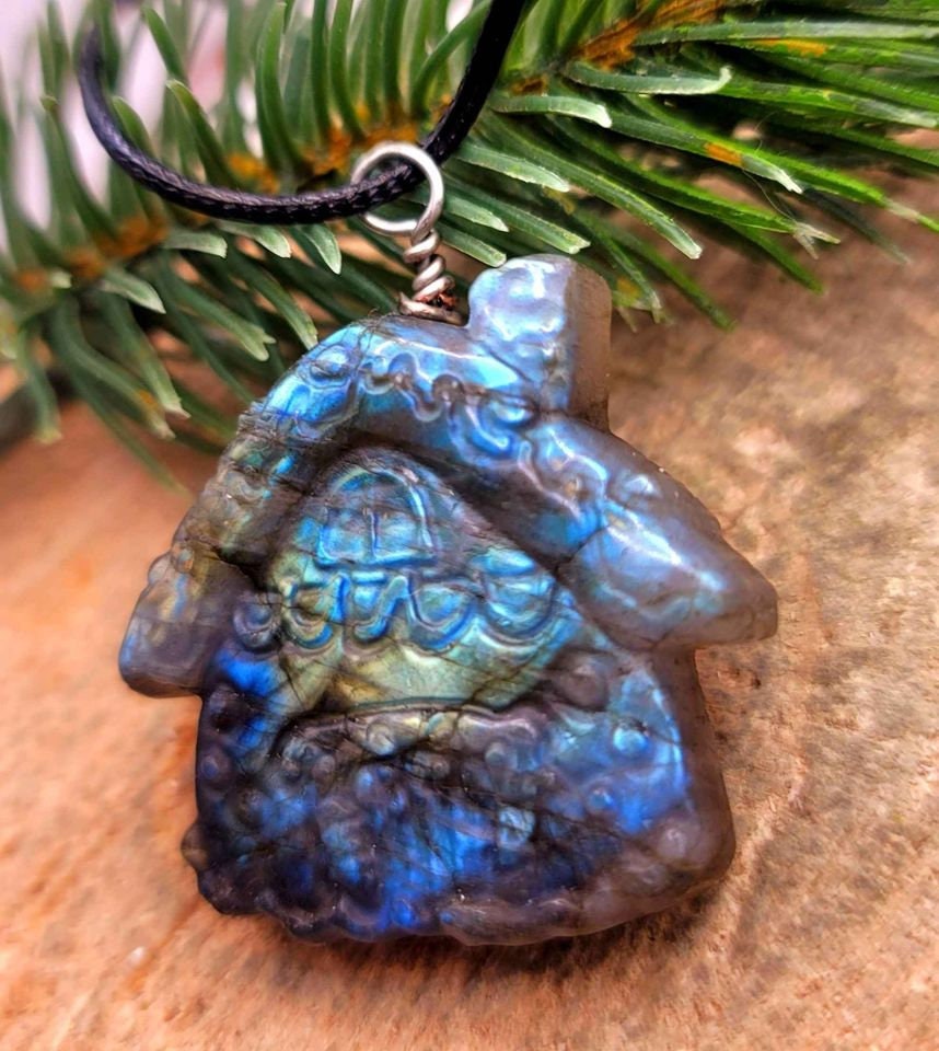 Beautiful Nature Labradorite Strong Flash Cottage Farmhouse Pendant Necklace